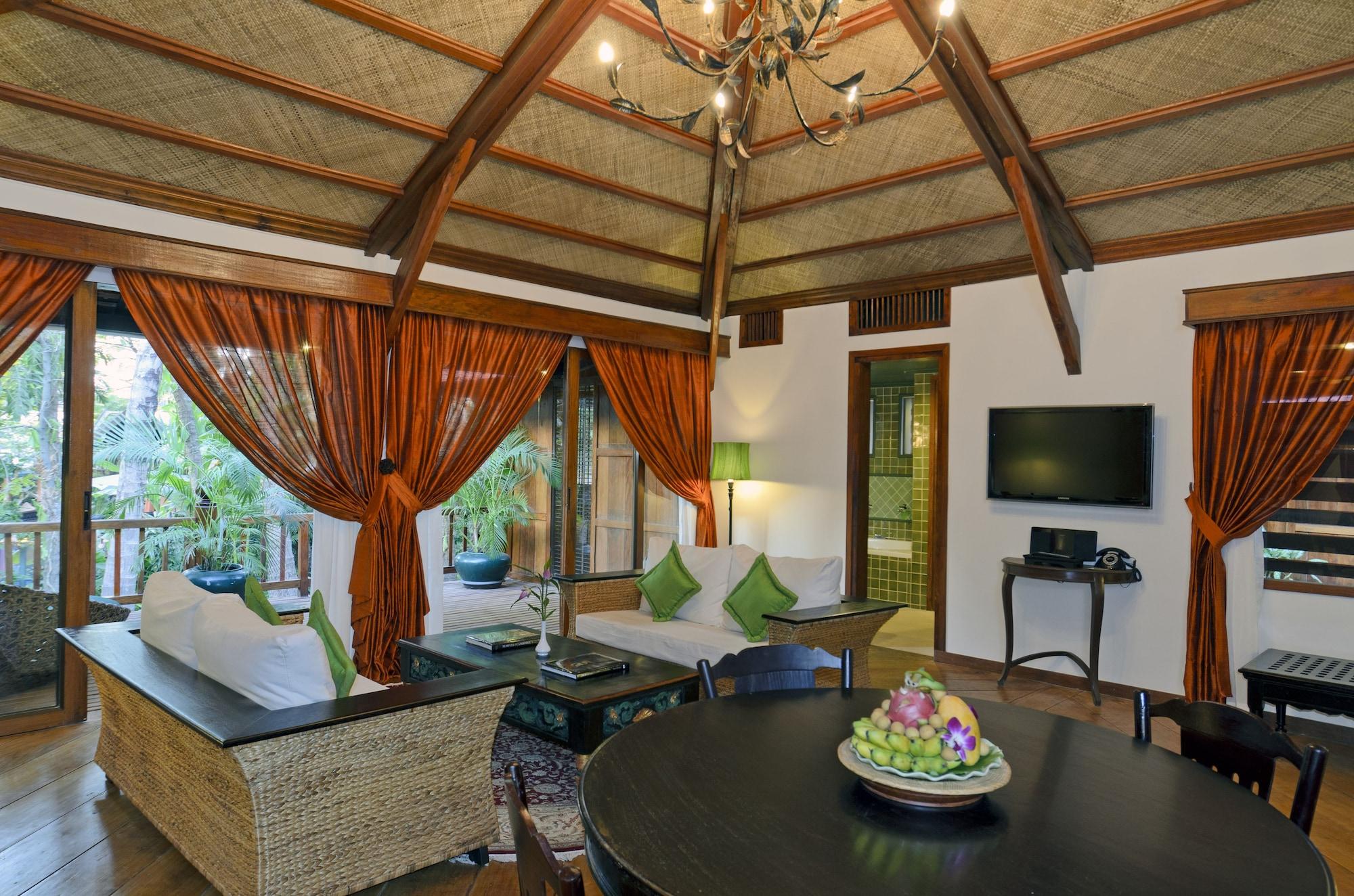 Angkor Village Hotel - Small Luxury Hotels Of The World Siem Reap Ruang foto A living room at the resort