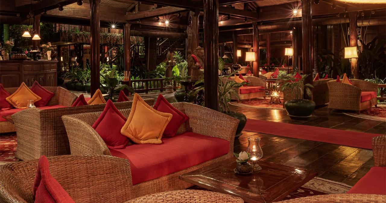 Angkor Village Hotel - Small Luxury Hotels Of The World Siem Reap Bagian luar foto The lobby at the Royal Thai Suite