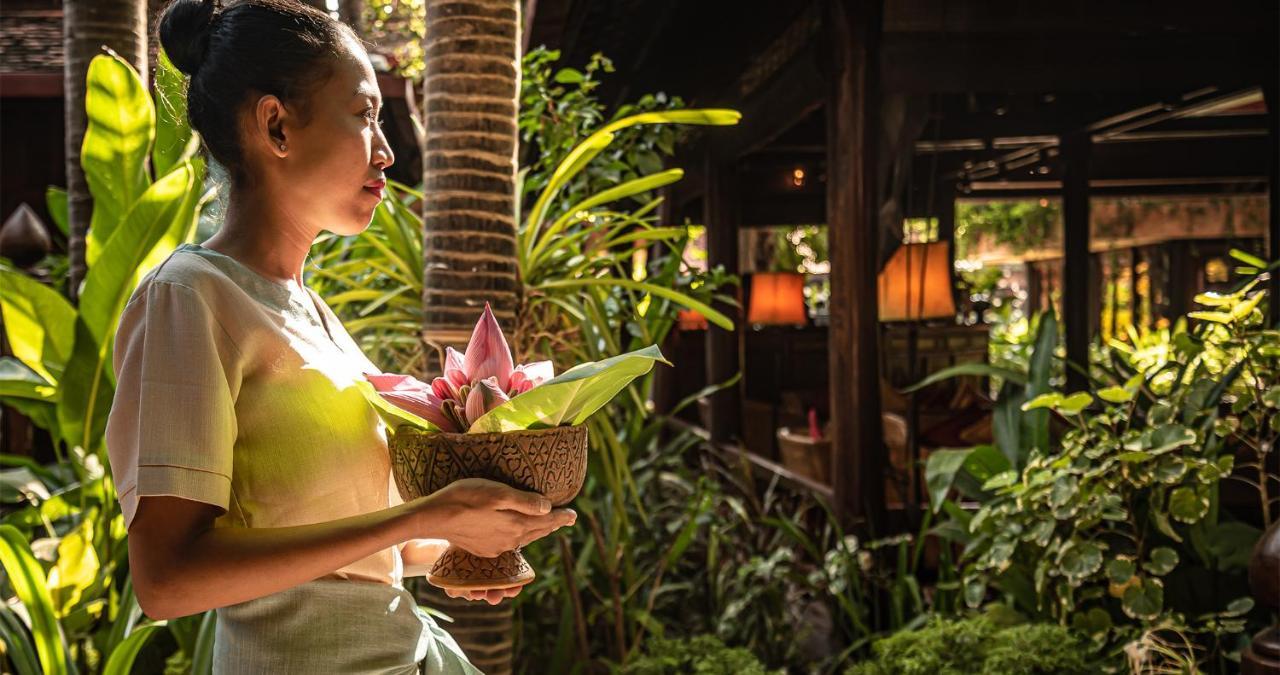 Angkor Village Hotel - Small Luxury Hotels Of The World Siem Reap Bagian luar foto Spa at The Village