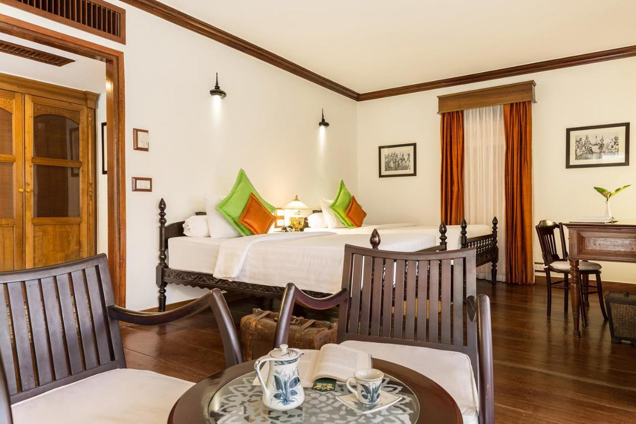 Angkor Village Hotel - Small Luxury Hotels Of The World Siem Reap Bagian luar foto A room at the hotel